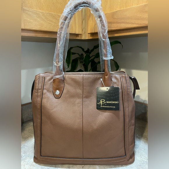 b. makowsky Handbags - B. Makowsky Genuine Leather Tote